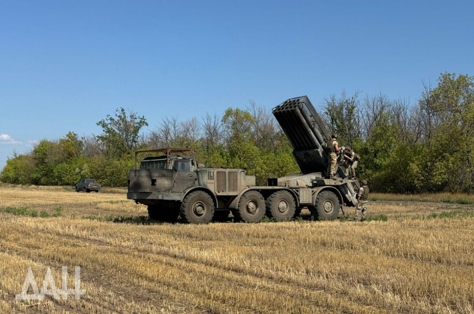 ВС РФ теснят ВСУ почти по всем фронтам в ДНР и расширяют буферную зону у границ