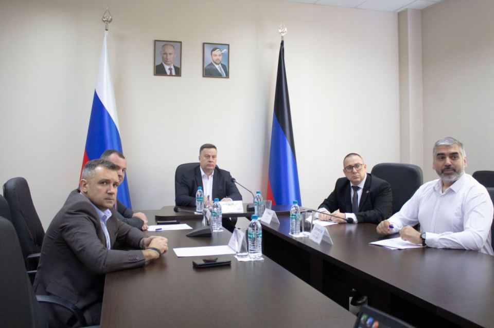 ������ ������: ������ � ������������� ��������� ������ ��� ������������ ��������������� ��������� � ��������������� ������, �������������� � ����� ��������������� ���������� ������� ������� � ������ ��������� ���������...