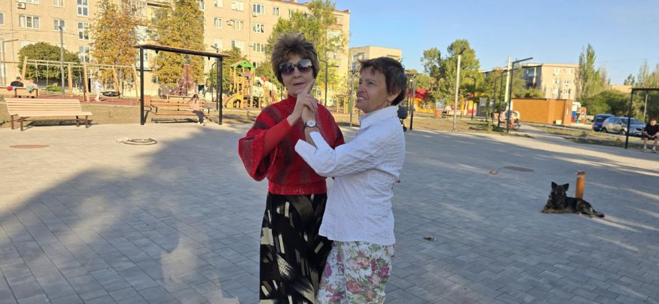 Еженедельный воскресный танцевальный вечер для "Старшего поколения" прошел на ура!