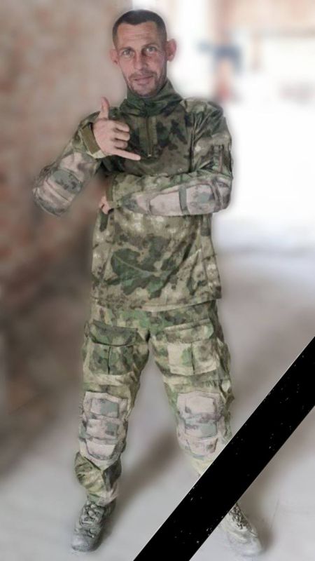 Сергей Юзвинкевич: Сегодня в поселке Володарское мы проводили в последний путь участника специальной военной операции, рядового Трофимова Николая Валериевича