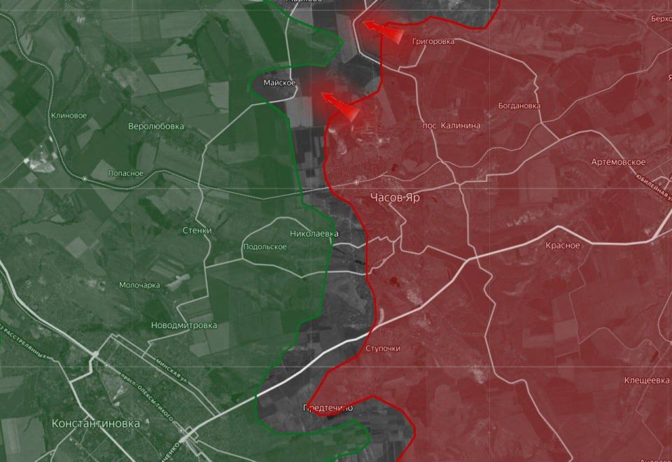 «На Бахмутском направлении российские силы продвинулись от Часов Яра и вошли в Ступочки, предварительно установив контроль над укреплённым районом ВСУ к западу от населённого пункта