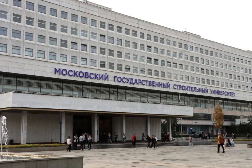 Андрей Чертков: Принял участие в работе симпозиума «Будущее строительной отрасли: вызовы и перспективы развития», который при поддержке Минстроя России прошел в одном из ведущих ВУЗов страны – Московском государственном...