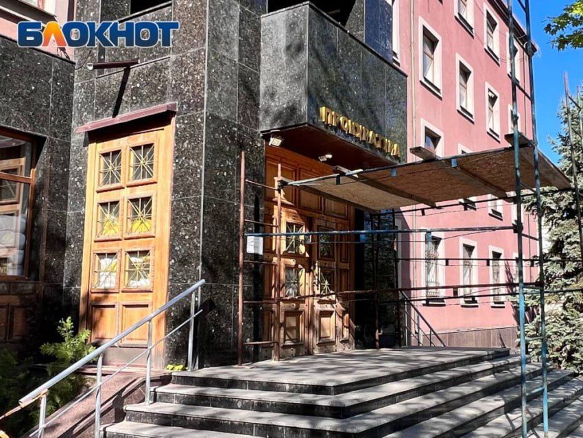 Выплату 84 млн рублей долга по зарплате ждут шахтёры Донецка