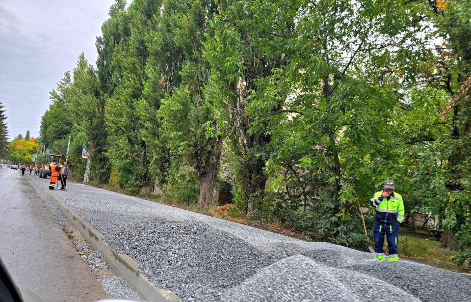 Дмитрий Огилец: На улице Октябрьской в Харцызске кипит работа