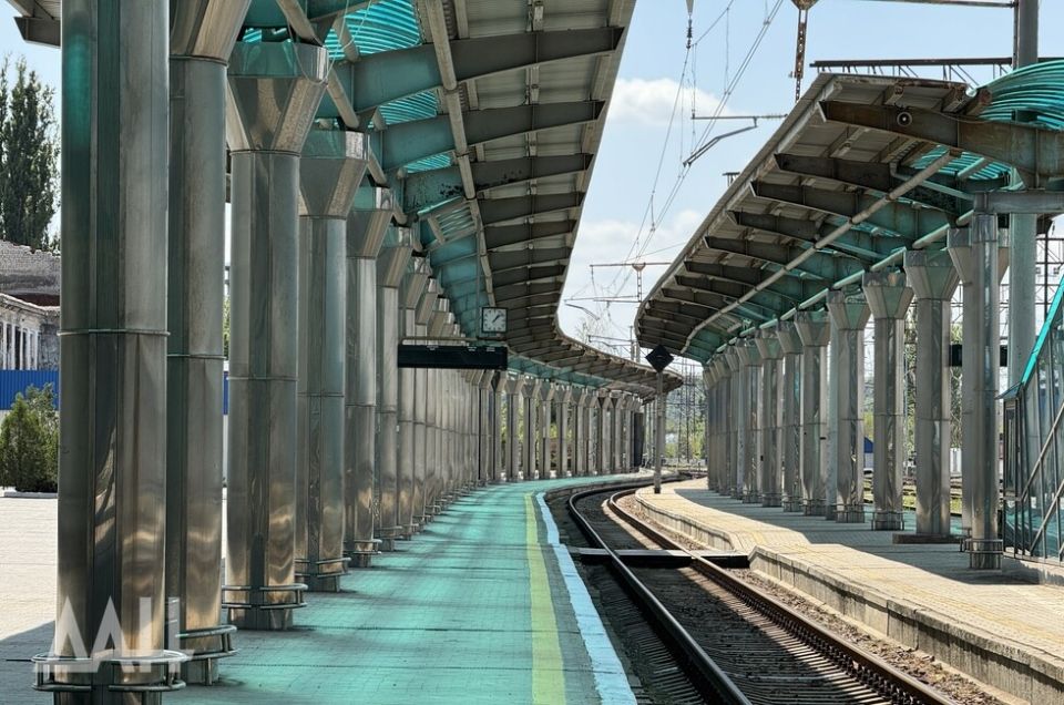 Пробные железнодорожные рейсы в Крым через Донбасс уже запущены