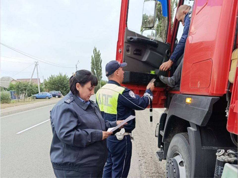 В период с 9 января по 17 сентября 2025 года сотрудниками Управления Россельхознадзора по Донецкой Народной Республике и Луганской Народной Республике совместно с УГИБДД МВД на территории ЛНР проведены совместные рейды...