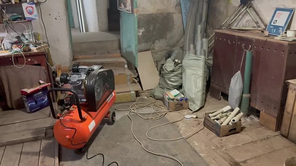 Аварийная бригада Магаданской области провела опрессовку теплового узла школы № 2 Ждановки