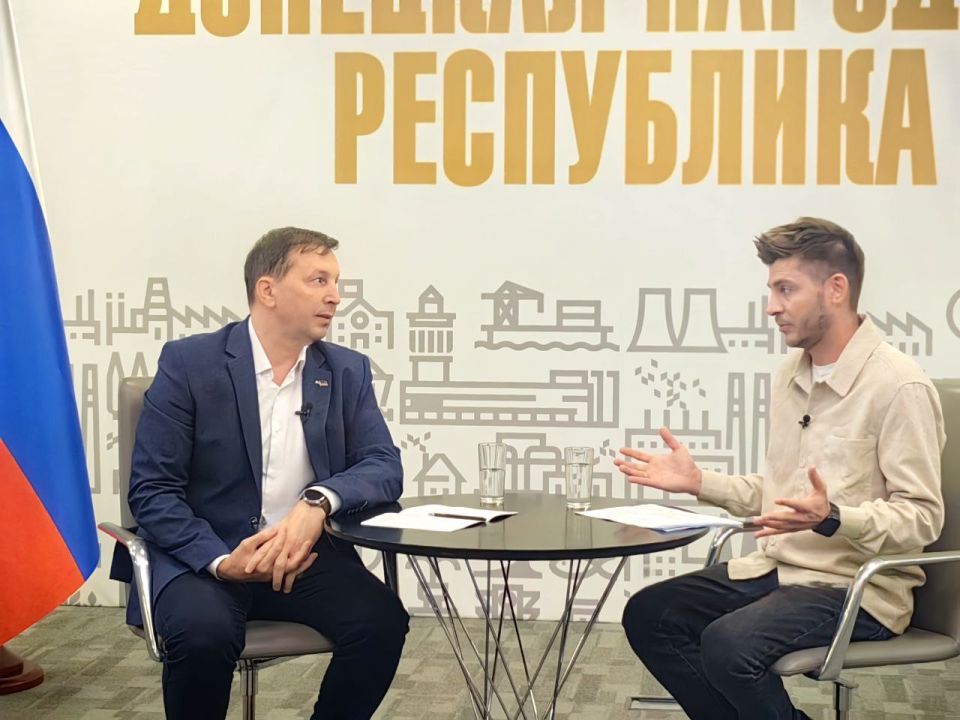 Денис Курашов: Вопрос верификации абонентов сотовой связи «Феникс» остается всё также актуальным для граждан Республики