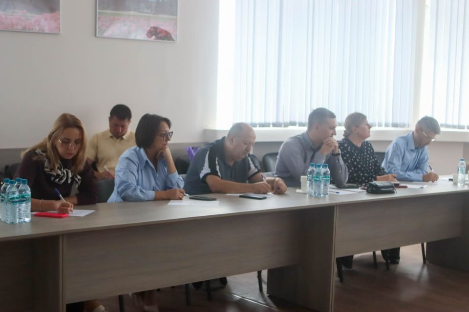 Повышение эффективности работы общественных советов обсудили в Донецке