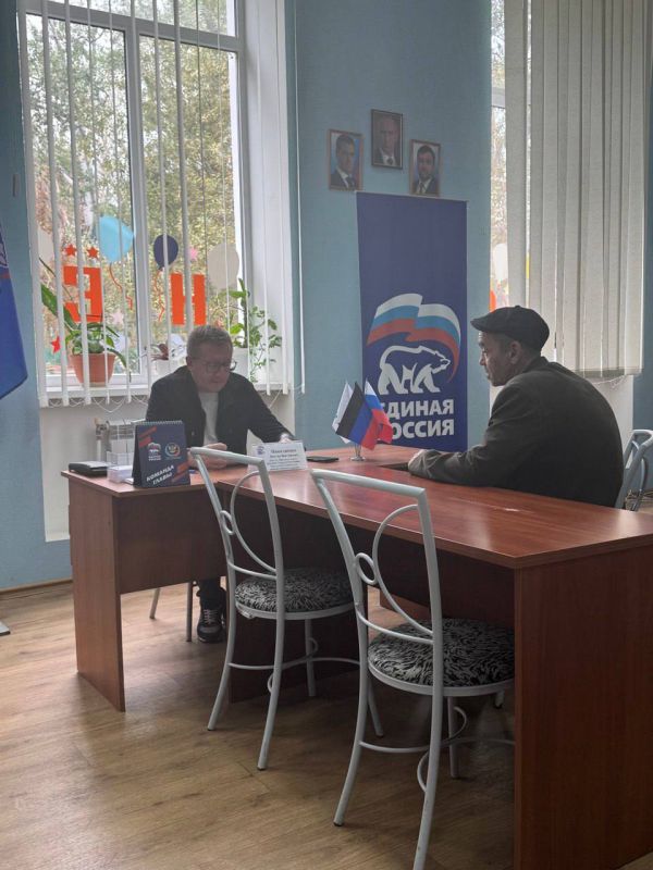 Виктор Николаенко (фракция «Единая Россия») рассказал о работе с гражданами в Харцызске