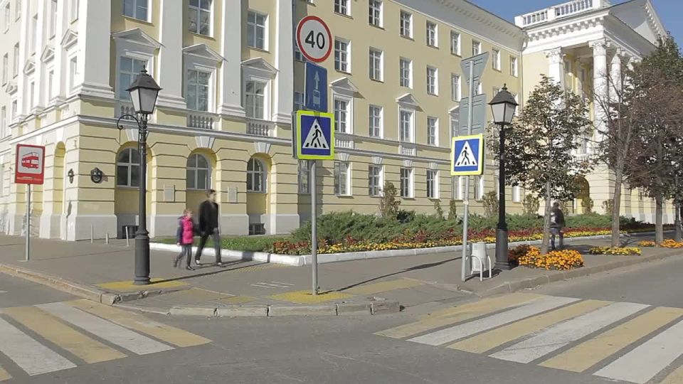 Как научить ребенка безопасному поведению на дороге