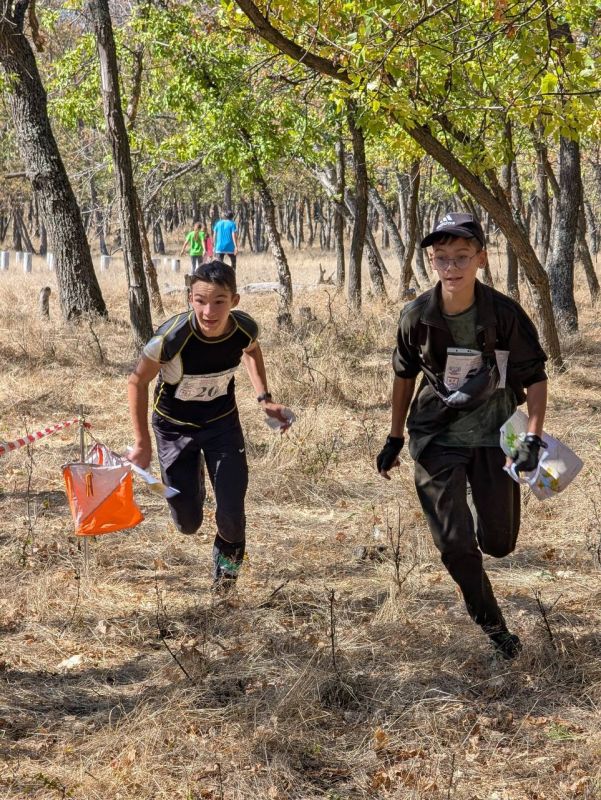 С 20 по 21 сентября в Торезе прошел Открытый Чемпионат и Первенство ДНР по спортивному ориентированию, на дистанциях кросс-классика