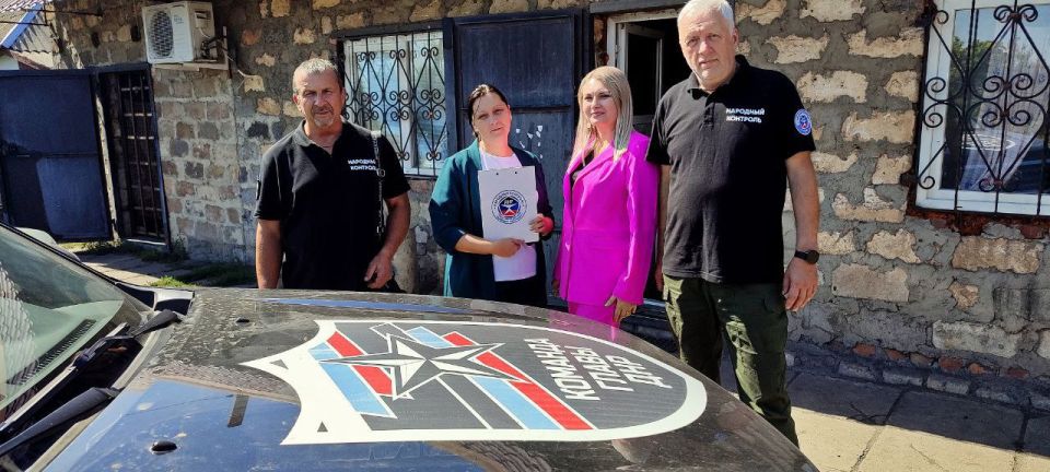 Председатель Совета женщин города Тореза Зверева Марина