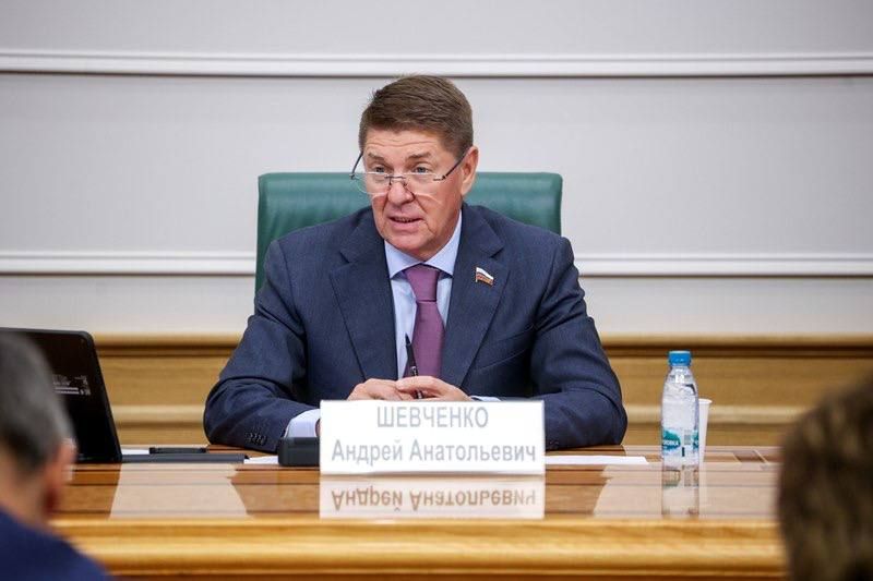 Александр Волошин: #работа_в_СФ. Сегодня в Совете Федерации в рамках проведения Дней Чукотского автономного округа состоялось расширенное заседание Комитета СФ по федеративному устройству, региональной политике, местному...