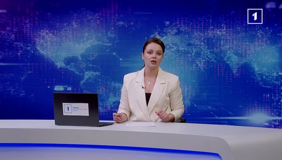 Помощь рядом: врачи доставили на дом питьевую воду маломобильным пациентам Харцызска