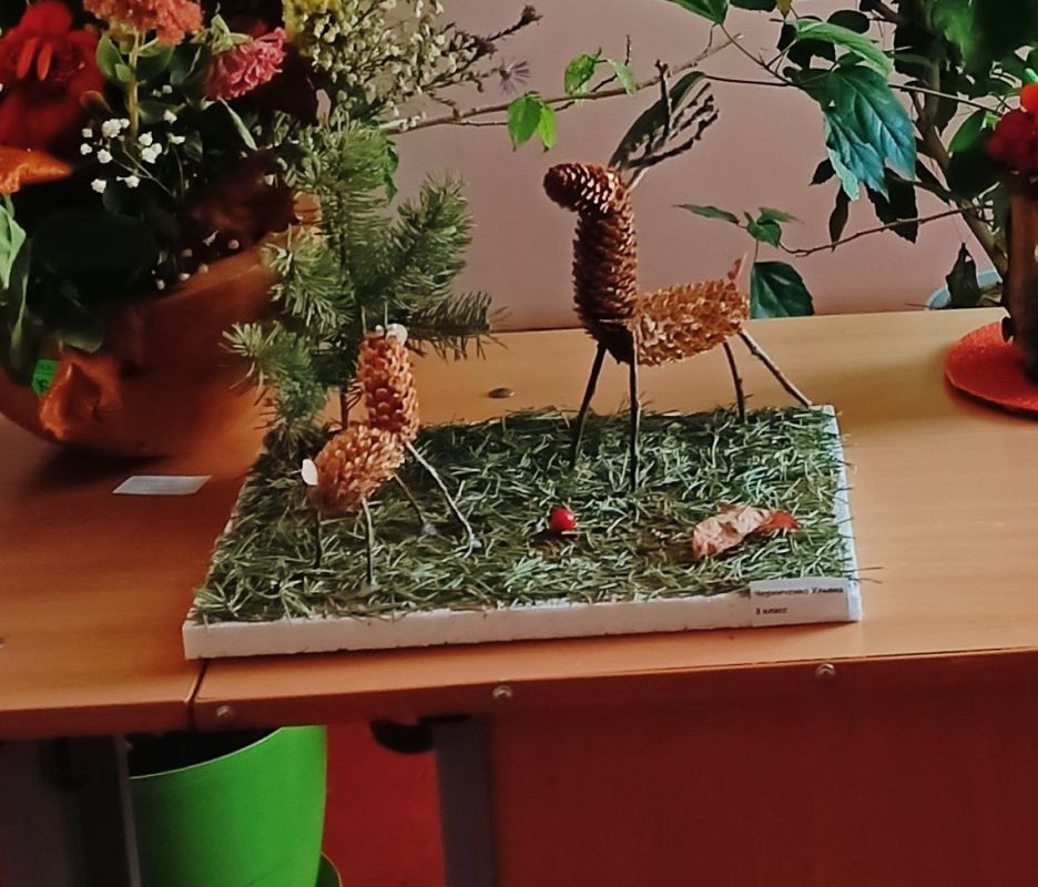 Выставка поделок "Осенняя фантазия"