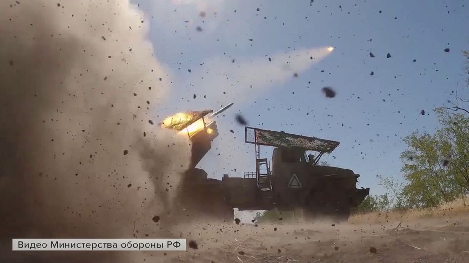 Российские бойцы в Купянске в Харьковской области взяли в полукольцо крупную группировку ВСУ