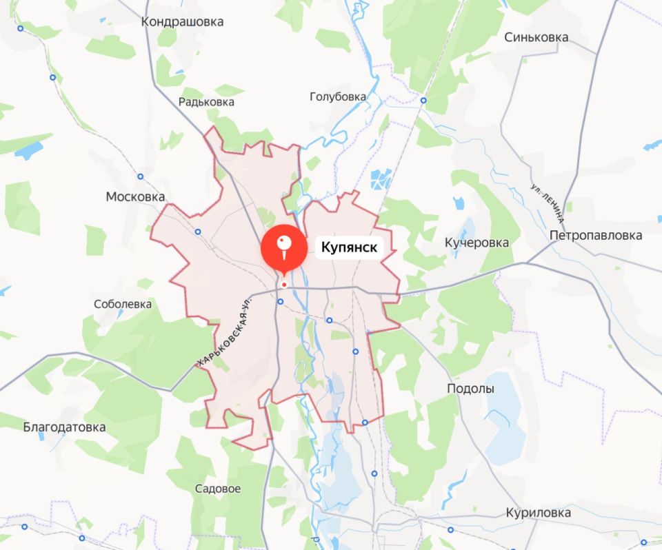 Российские войска освободили 5,6 тысячи зданий из 8,6 тысячи в стратегически важном городе Купянск в Харьковской области, сообщило Минобороны