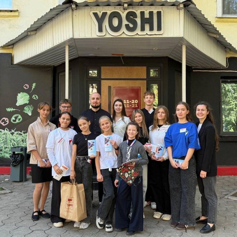 «Первые» из Харцызска осваивают искусство японской кухни