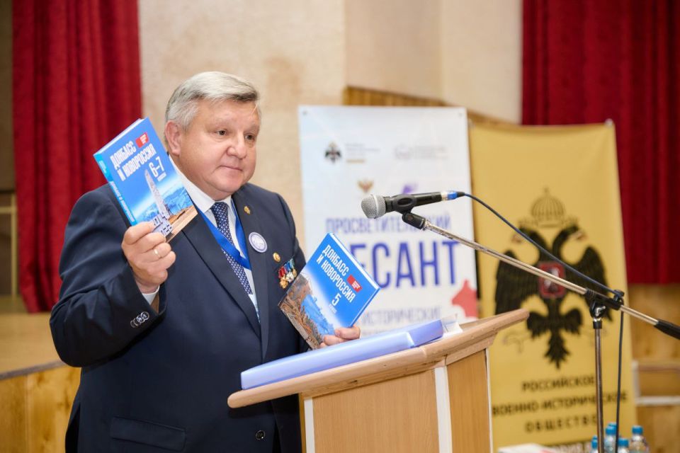 ������ ����������: ����� ������ ���� � ������� ������� � 6 ������ � ����� �������