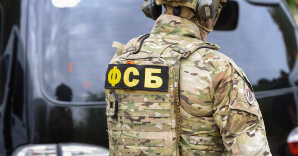 Сотрудники ФСБ ликвидируют группы украинских диверсантов под Дзержинском в ДНР