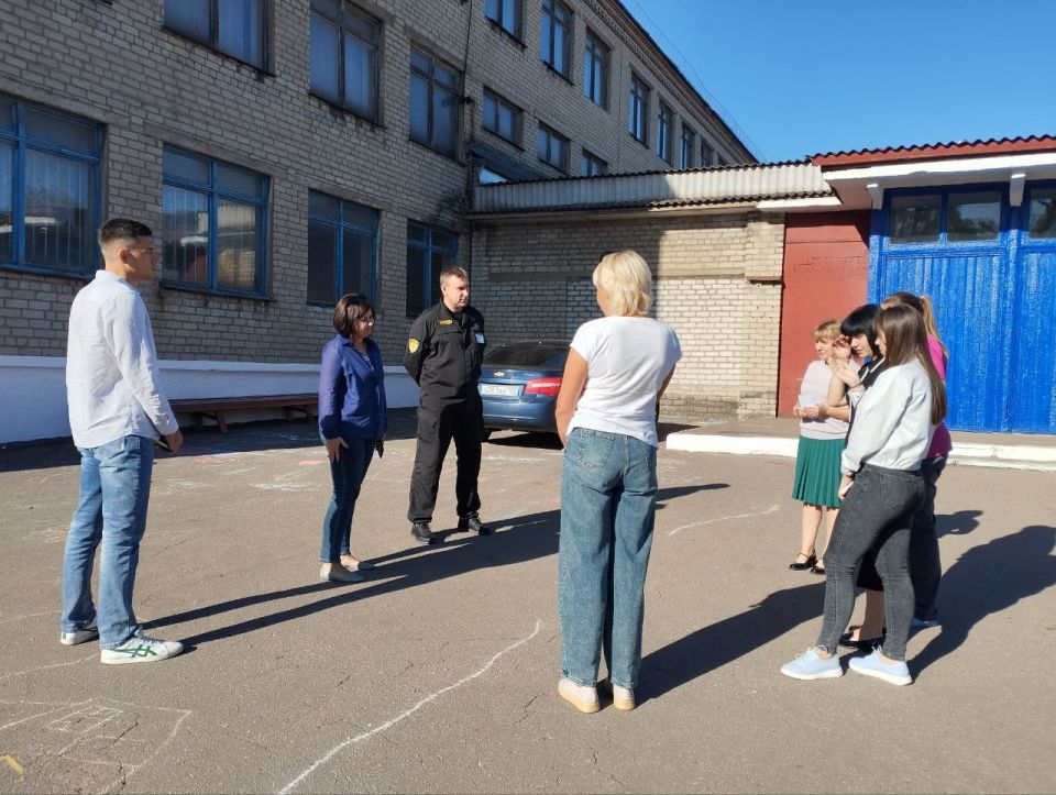 ������� � ����������. 24 ��������, � ������ ��������� ����� �������� �������� ���������� ������ �������� � ���������� ������� � ����������, ����������� ���������� �� ����������� ������������ ���������� �������������...