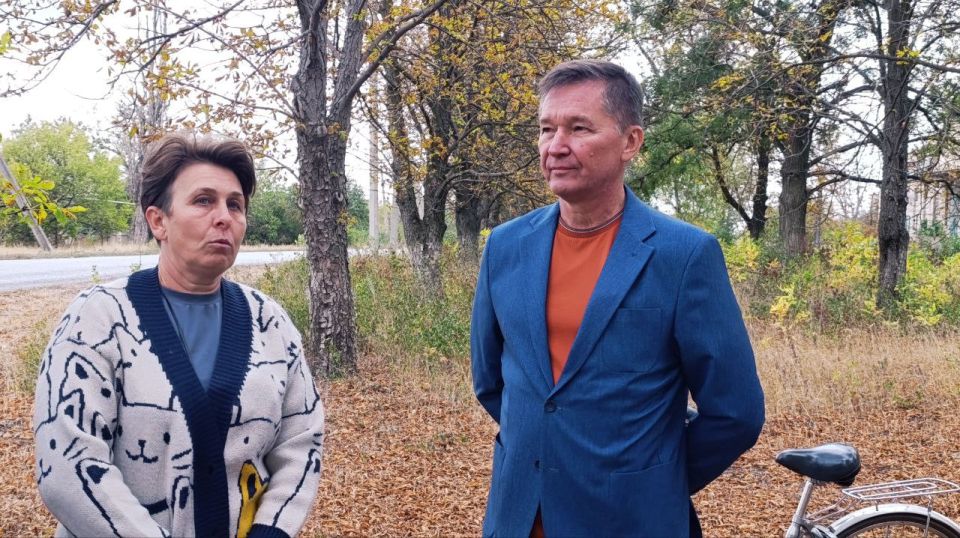 25 сентября заместитель главы Администрации Старобешевского муниципального округа Сергей Осадчий провел сход граждан села Новобешево