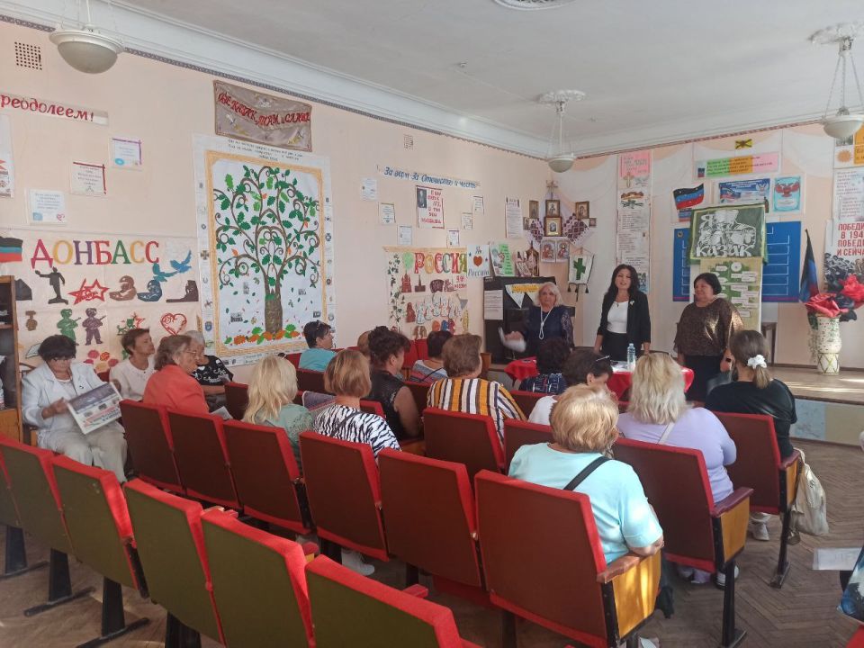 В Докучаевске проходят регулярные встречи с жителями