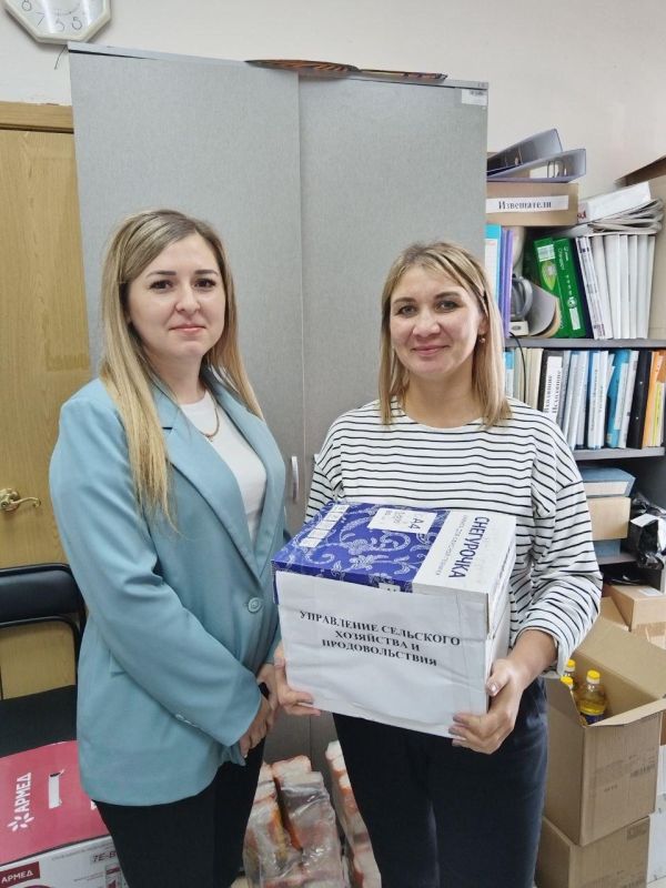 В Красноармейском районе Челябинской области жители собрали 8 коробок с продуктами, средствами гигиены, бытовой химией и строительными материалами