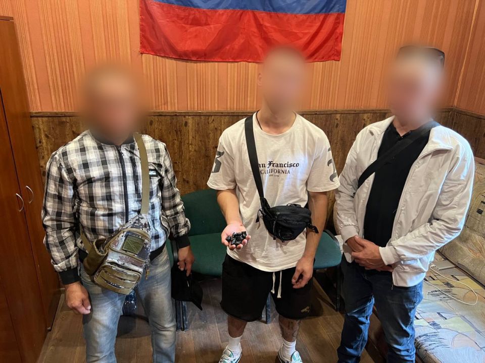 В Донецке полицейские пресекли попытку незаконного сбыта наркотиков