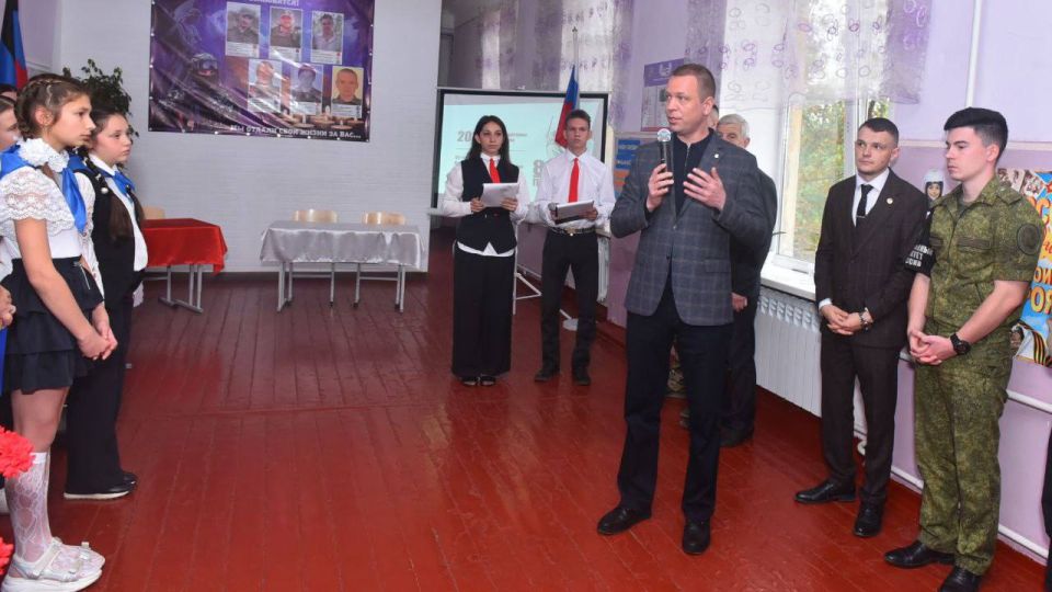 ����� ���������: 26 �������� � ��������������� ��������� ������������������� ���������� �������-�������������� �������� � 130 ���������� ������. ������ ��������� �������� ������� � �������� ������ ������