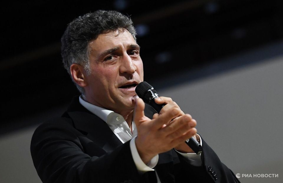 Пушилин выразил соболезнования в связи со смертью Кеосаяна