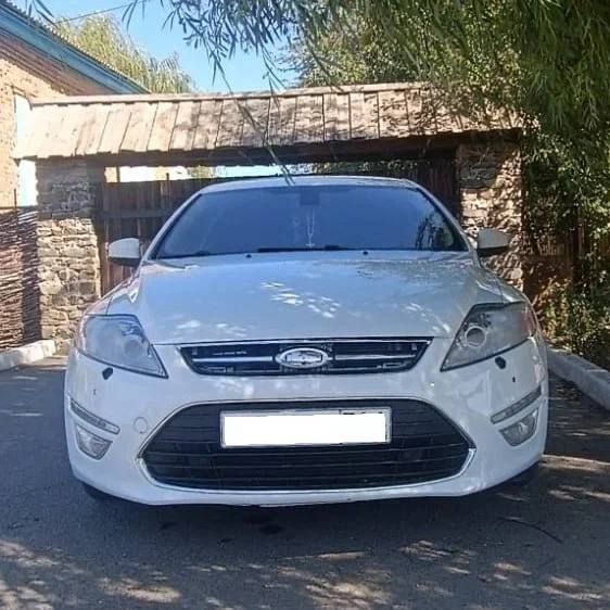 850 �.p. Ford Mondeo, 2013 �.�