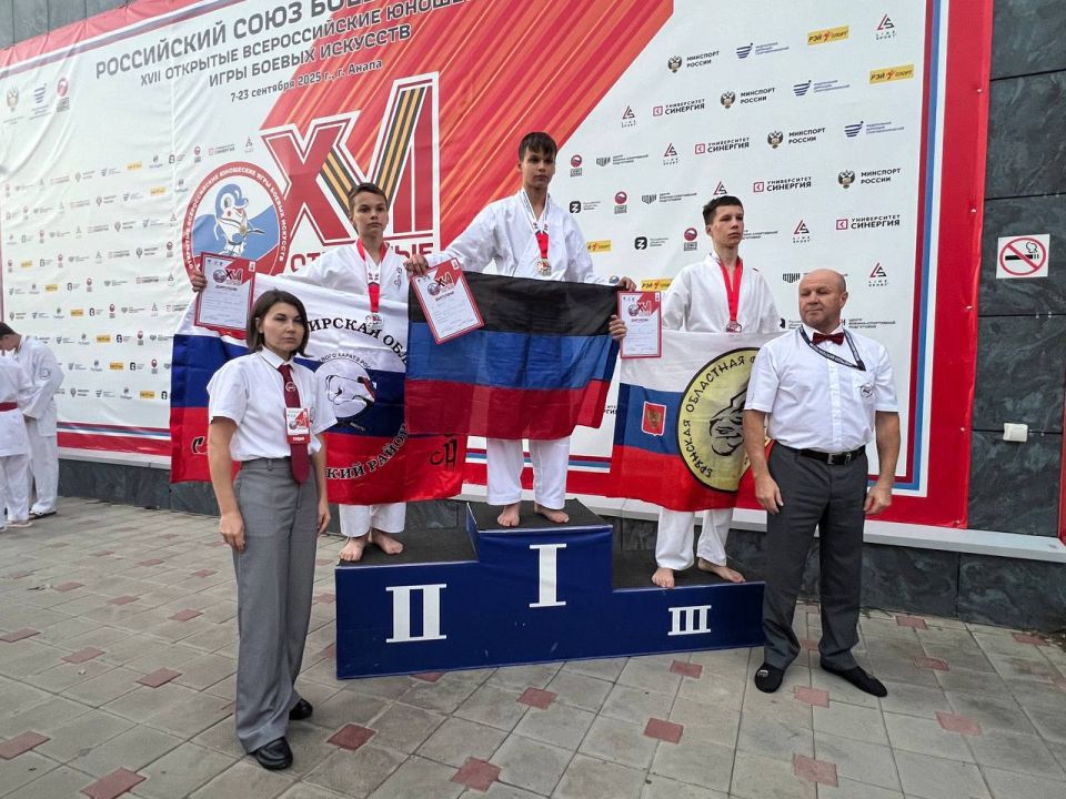 ����� �����: � 7 �� 11 �������� � ����� ��������� XVII �������� ������������� ��������� ���� ������ ��������, ��������� ����� 5000 ����������� �� 71 ������� ������