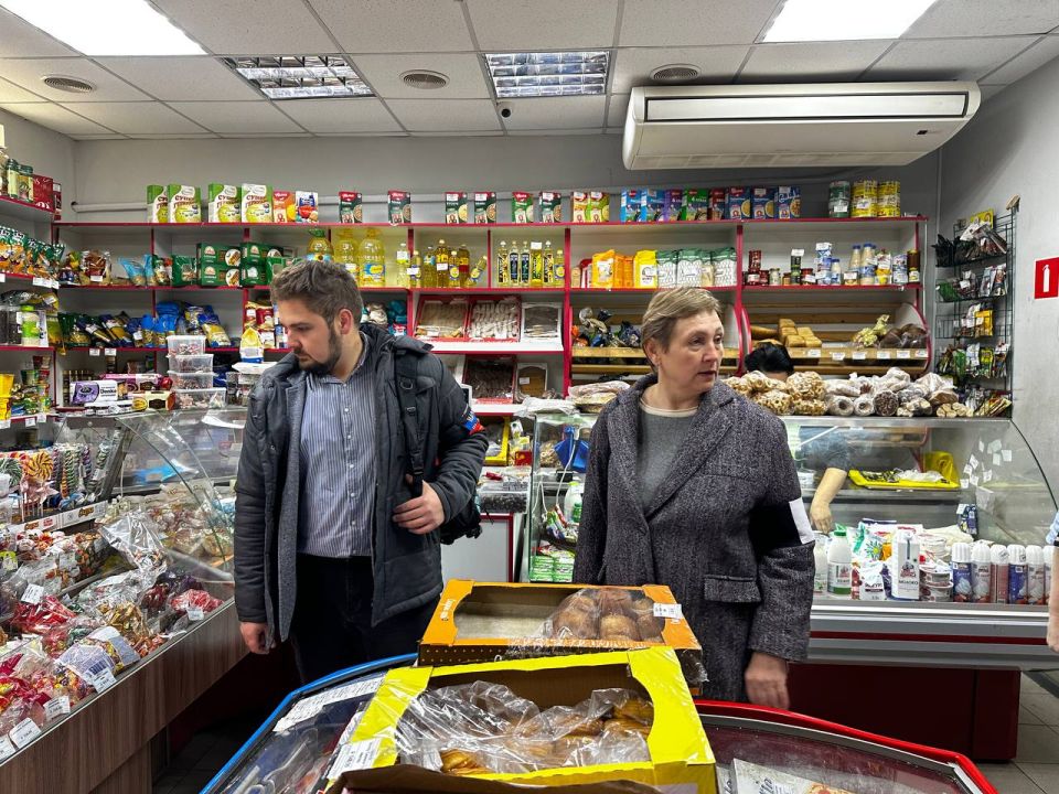 Роман Конев: Активисты Народного контроля осуществили проверку ряда магазинов в Центрально-Городском районе Горловки