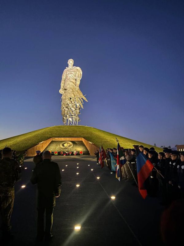 Юные гвардейцы Шахтерского муниципального округа побывали на экскурсии во Ржеве