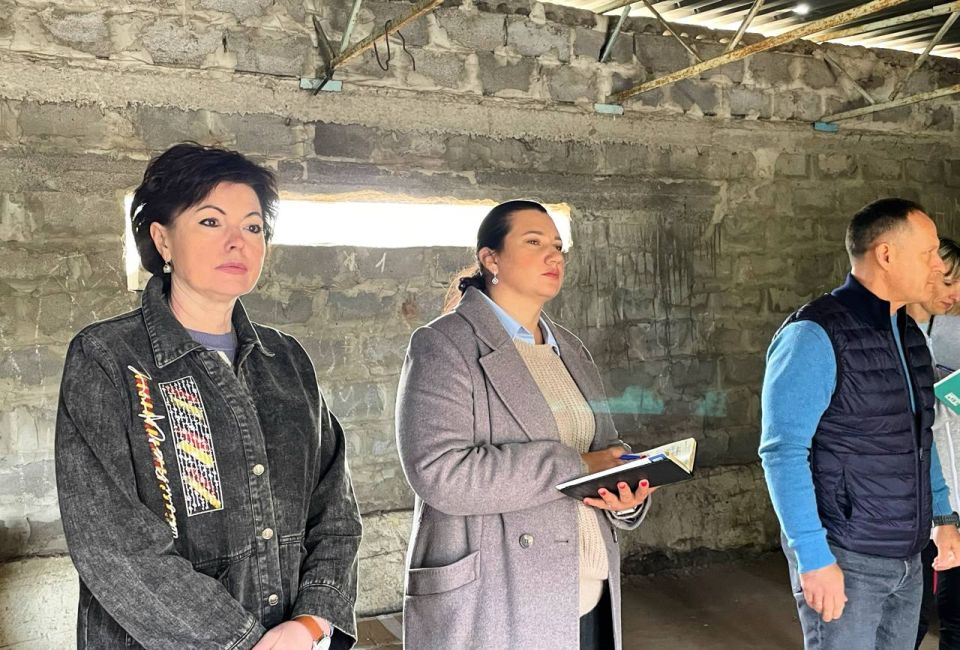 ���� �������������: ������������� � ������ ���: ������� ���� ������� � �. ���������� ������������� �������������� ������