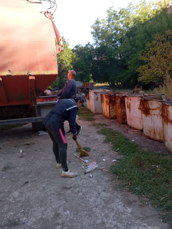 Роман Конев: МУНИЦИПАЛЬНОЕ УНИТАРНОЕ ПРЕДПРИЯТИЕ «УПРАВЛЯЮЩАЯ КОМПАНИЯ ГОРОДА ГОРЛОВКА» АДМИНИСТРАЦИИ ГОРОДСКОГО ОКРУГА ГОРЛОВКА