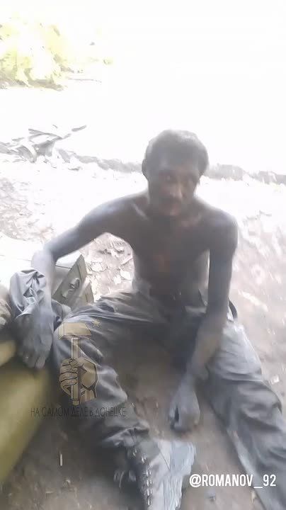 В сентябре 2025-го, где-то в Бахмутском районе, ДНР. Двое наших парней вышли с позиций