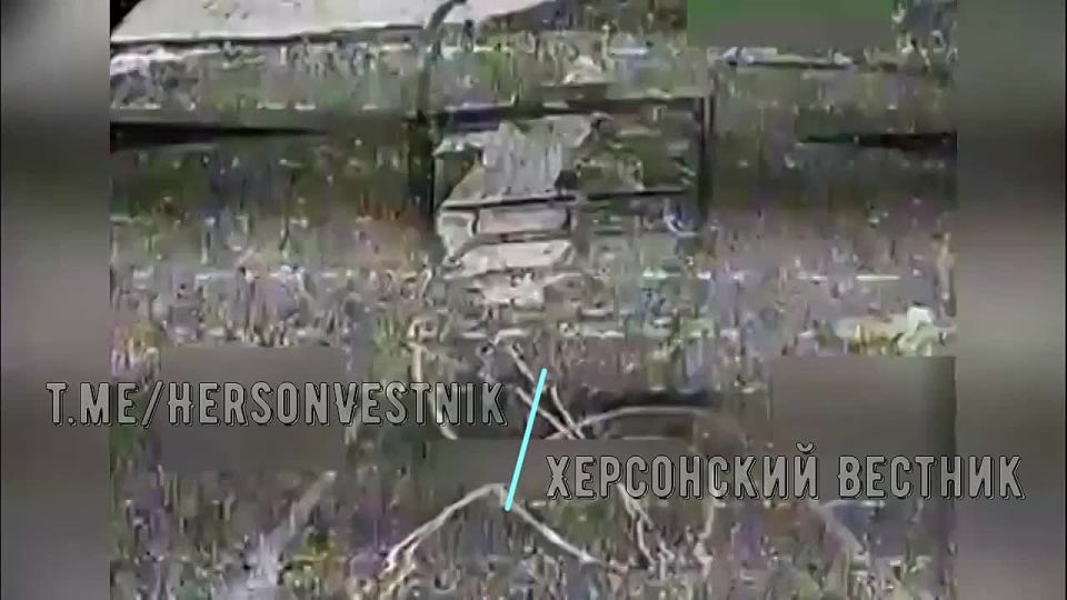 На Краматорском - Дружковском направлении дроноводы 77 мсп выявили и уничтожили роботизированный комплекс ВСУ