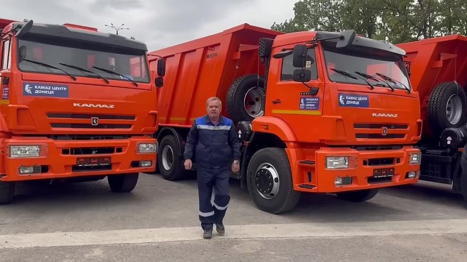 «Донснабкомплект» получил первую партию новых самосвалов