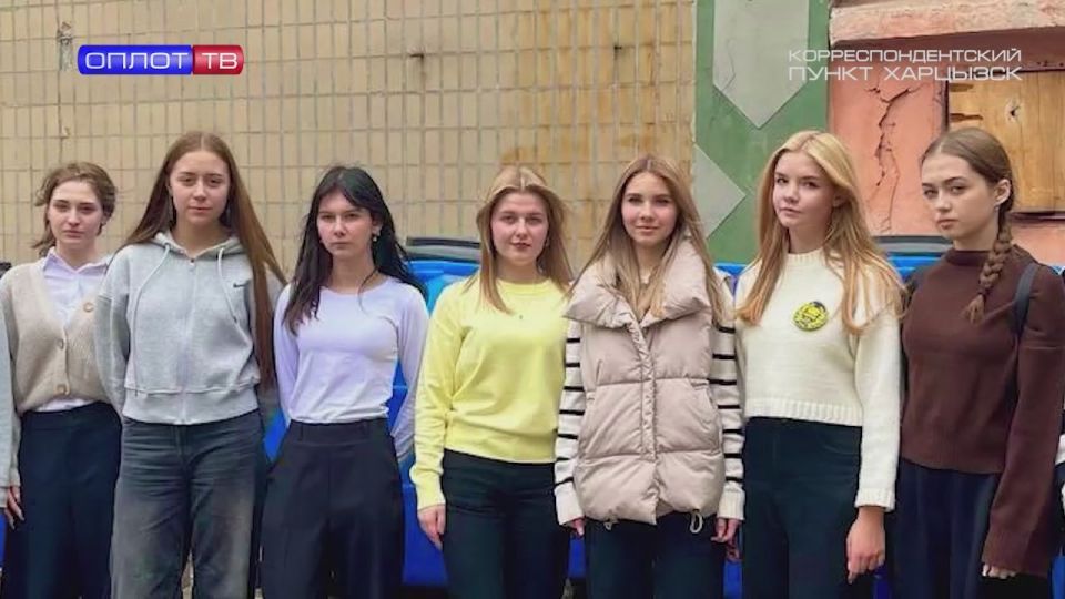 Помощь детскому саду. Из 22-й школы в соседний детский сад «Волшебница» в минувшую пятницу отправился отряд волонтёров