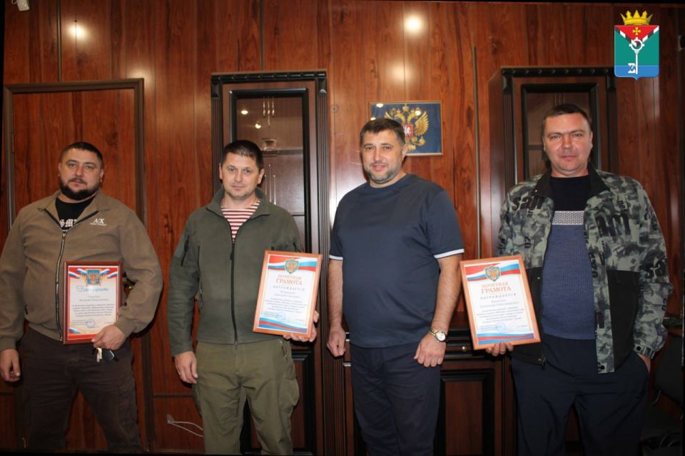 Александр Петрикин: В преддверии Дня воссоединения Донецкой Народной Республики с Россией в Администрации округа состоялось торжественное мероприятие