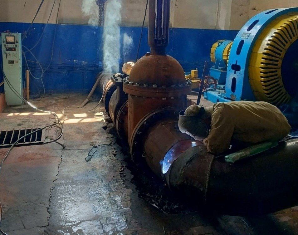 Специалисты заменили 160 метров водопроводных сетей в Горловке