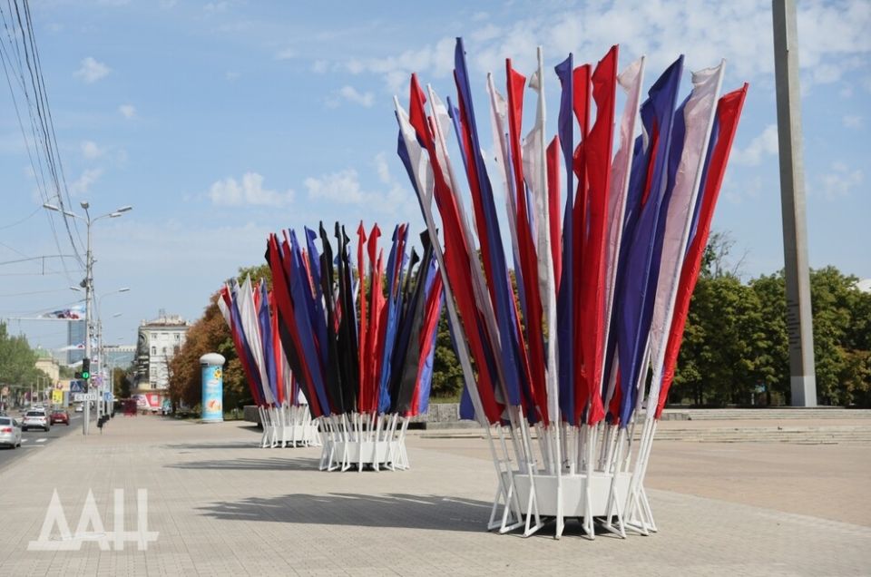 Глава Минстроя РФ: исторические регионы набрали хороший темп в интеграции