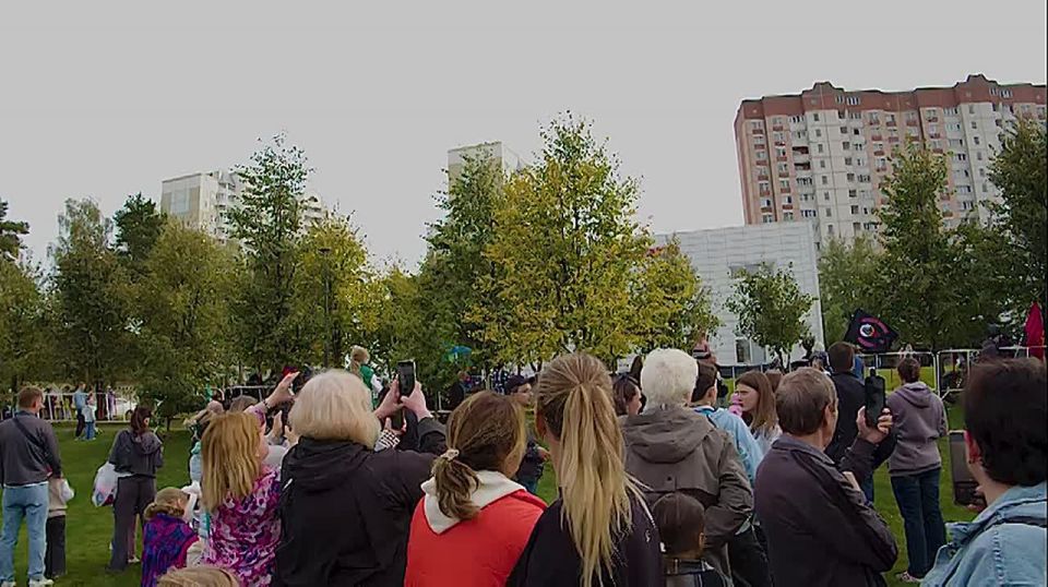 С Днем воссоединения с новыми регионами, дорогие россияне, дорогие братья, и все наши воины, кто возвращает сейчас наши земли!