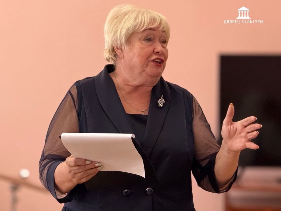 1 октября сотрудники Харцызского городского Дворца культуры совместно с Территориальным центром социального обслуживания и Харцызской детской школой искусств провели трогательное и душевное мероприятие, посвящённое Дню...