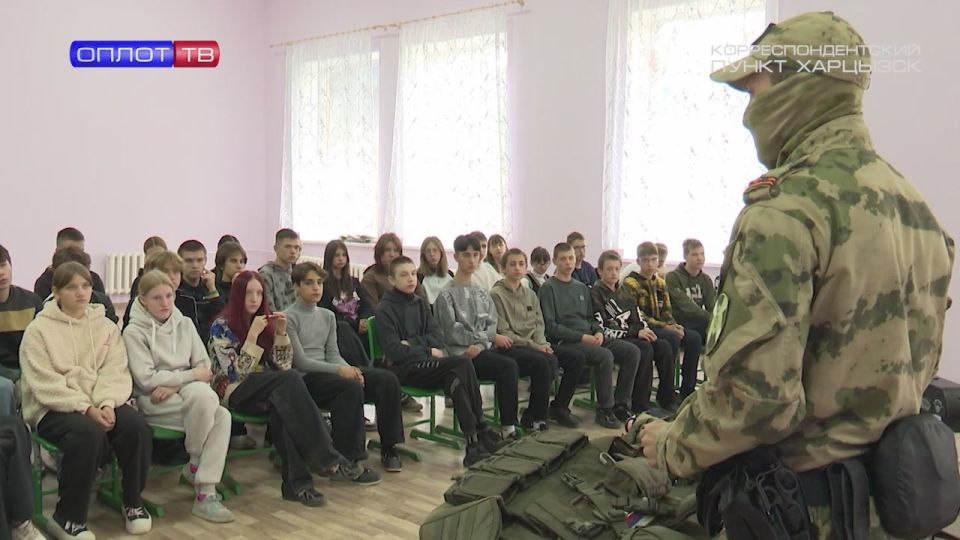 Патриотическая акция в СШ 13