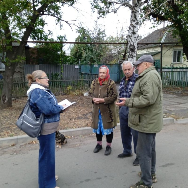 Встреча с жителями посёлка Новолуганского по улице Мичурина!