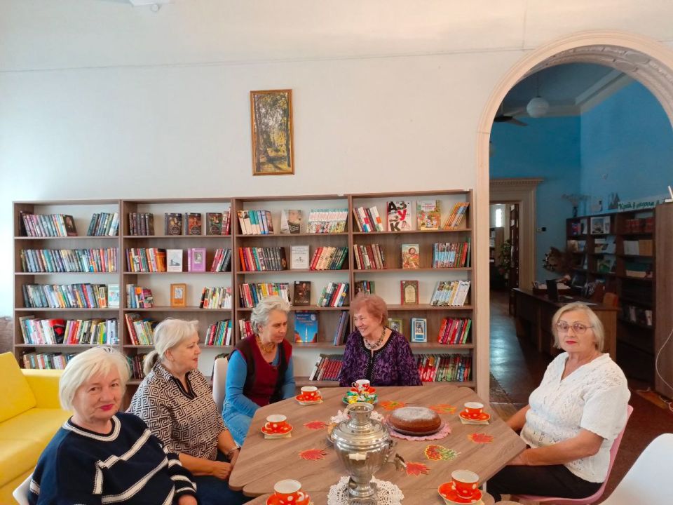 1 октября Международный день пожилых людей, который отмечается в Российской Федерации с 1992 года